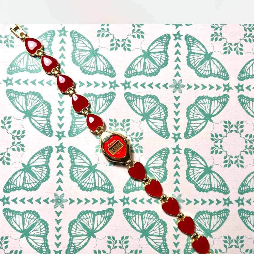 Red Heart Bracelet Watch